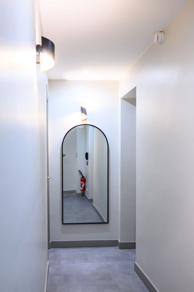 Hôtel d'Alsace Double Room 4