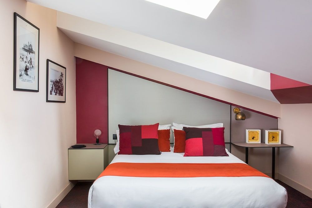 Hotel les Cigales Standard Double Room, Non Smoking, City View 2