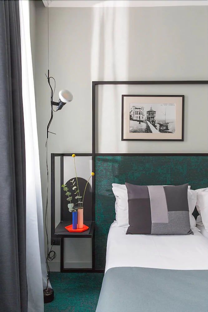 Hotel les Cigales Standard Double Room, Non Smoking, City View 4