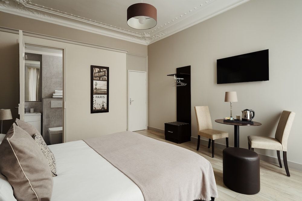 undefined Hôtel D'Argenson 8