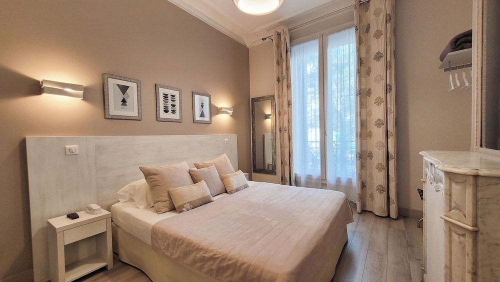 undefined Hôtel D'Argenson 2