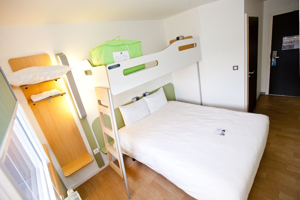 Triple Room, Multiple Beds