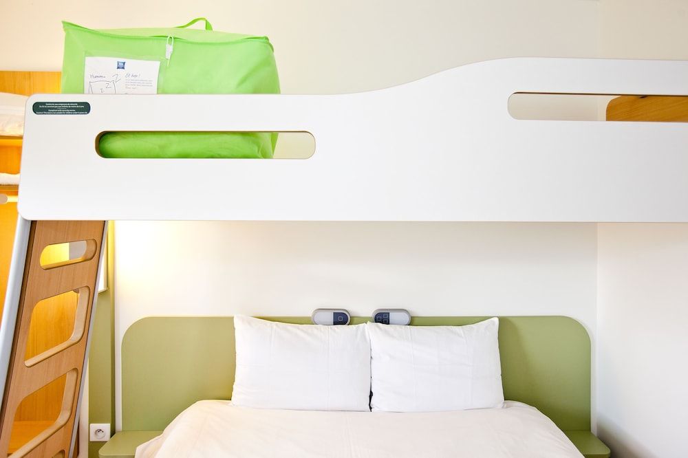 Triple Room, Multiple Beds