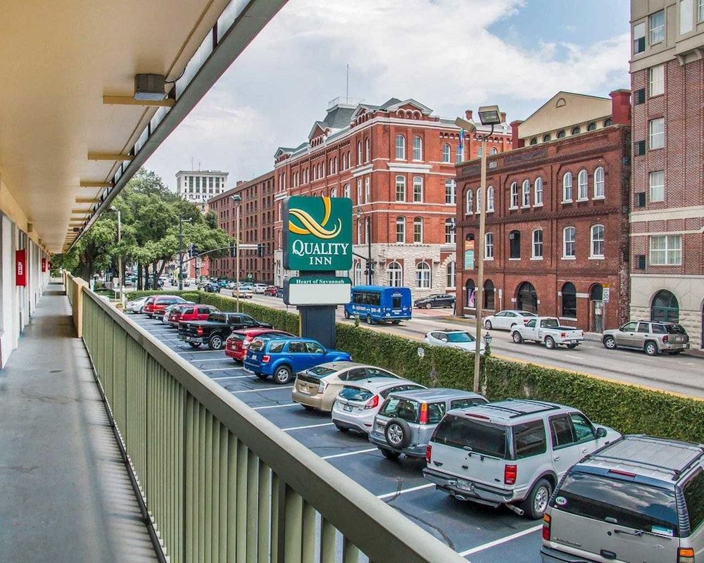 undefined Quality Inn Savannah Historic District 2