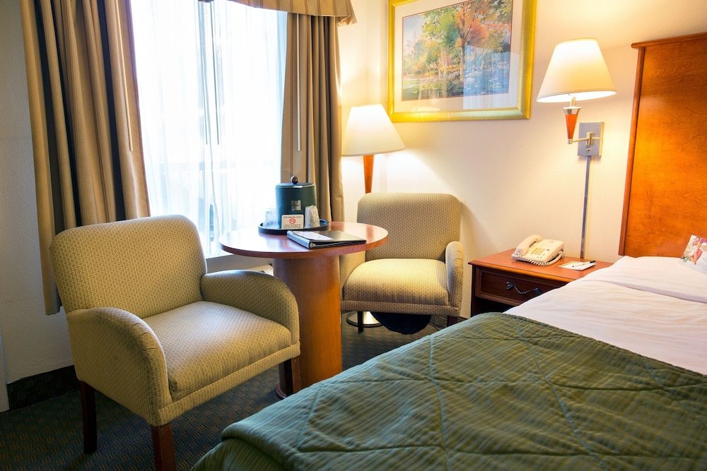 undefined Quality Inn Savannah Historic District 8