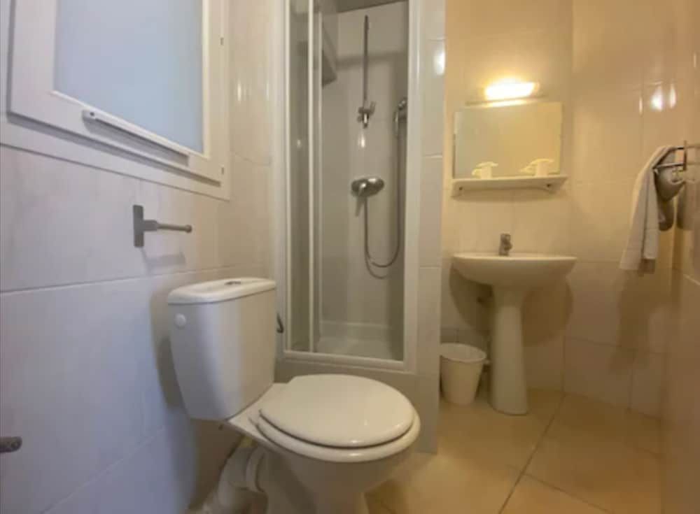 Hotel Angleterre Double Room 5