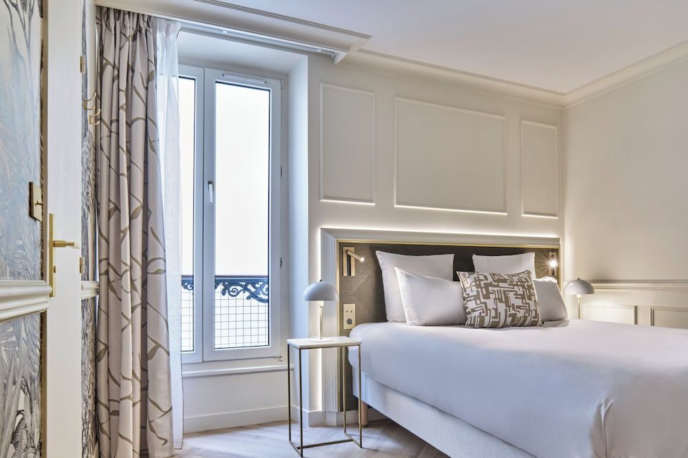 Classic Double Room