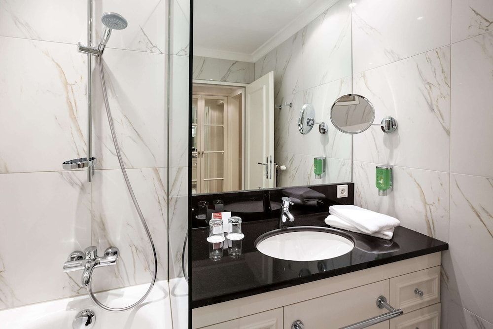 Austria Trend Parkhotel Schönbrunn Classic Room 9