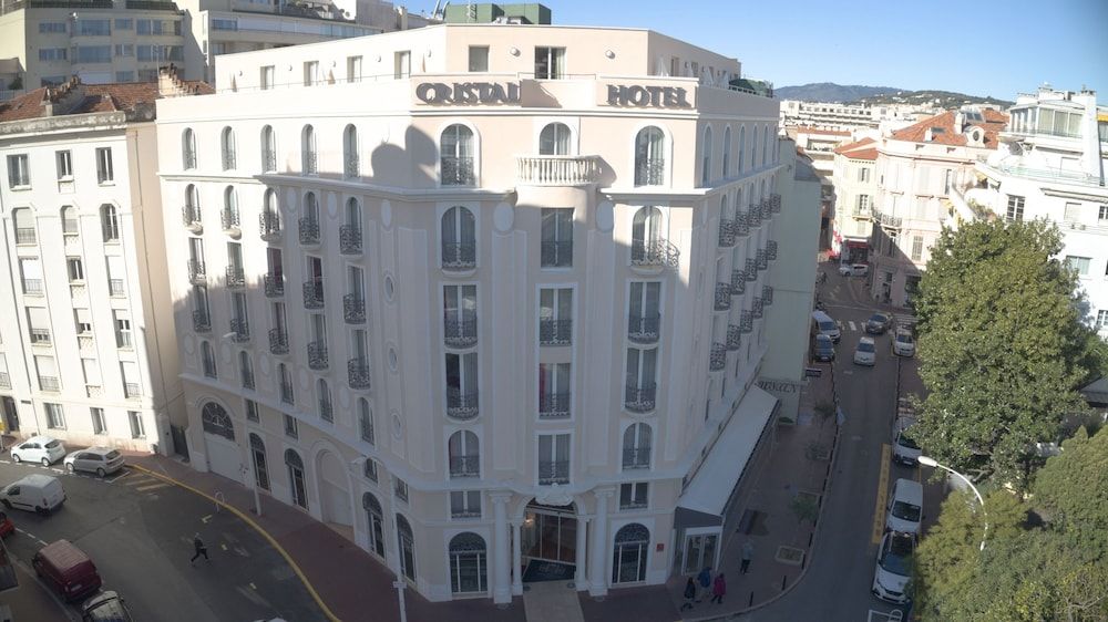 undefined CRISTAL HOTEL & SPA 7