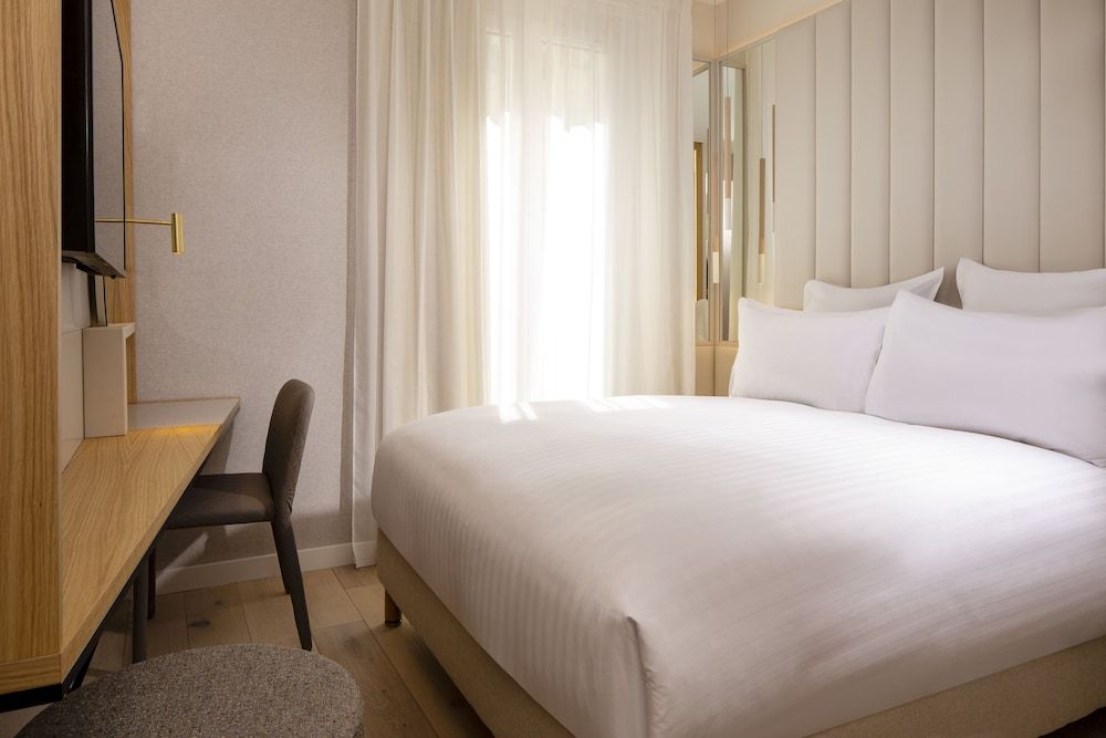 undefined Hôtel Beige