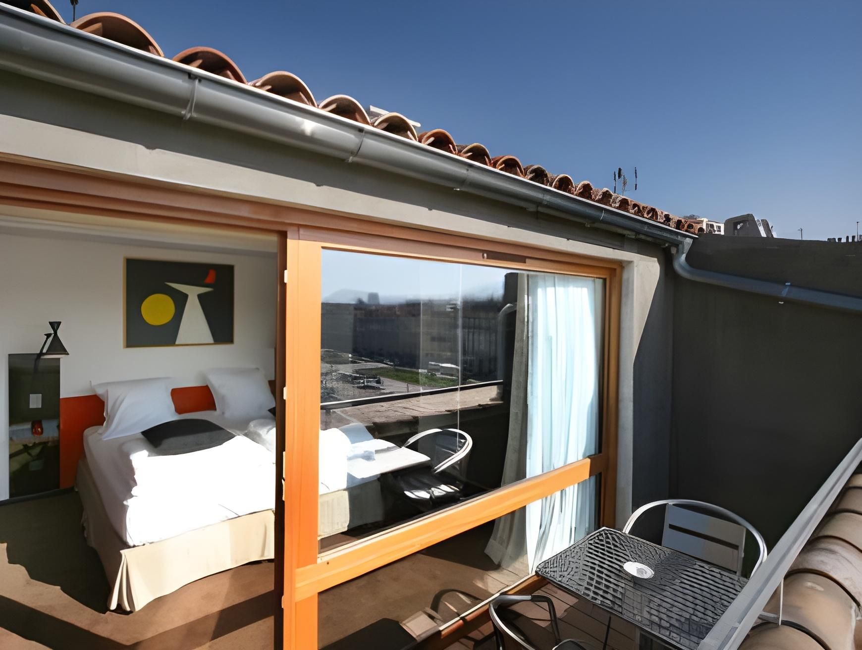 undefined Hôtel la Résidence du Vieux Port 6