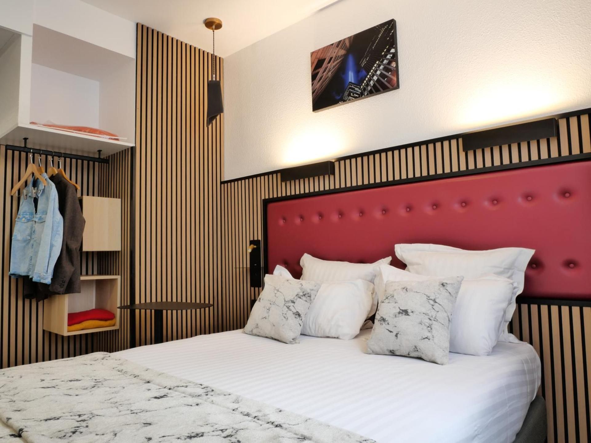 Hotel Carre Vieux Port Comfort Double Room 2