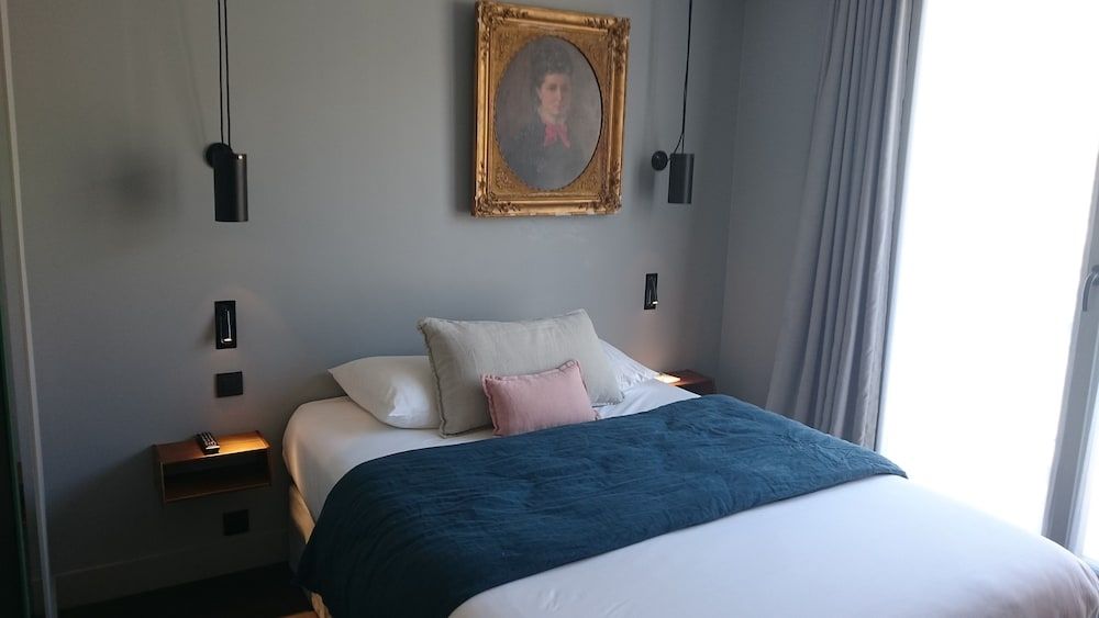 COQ Hotel Paris Classic Double Room 5