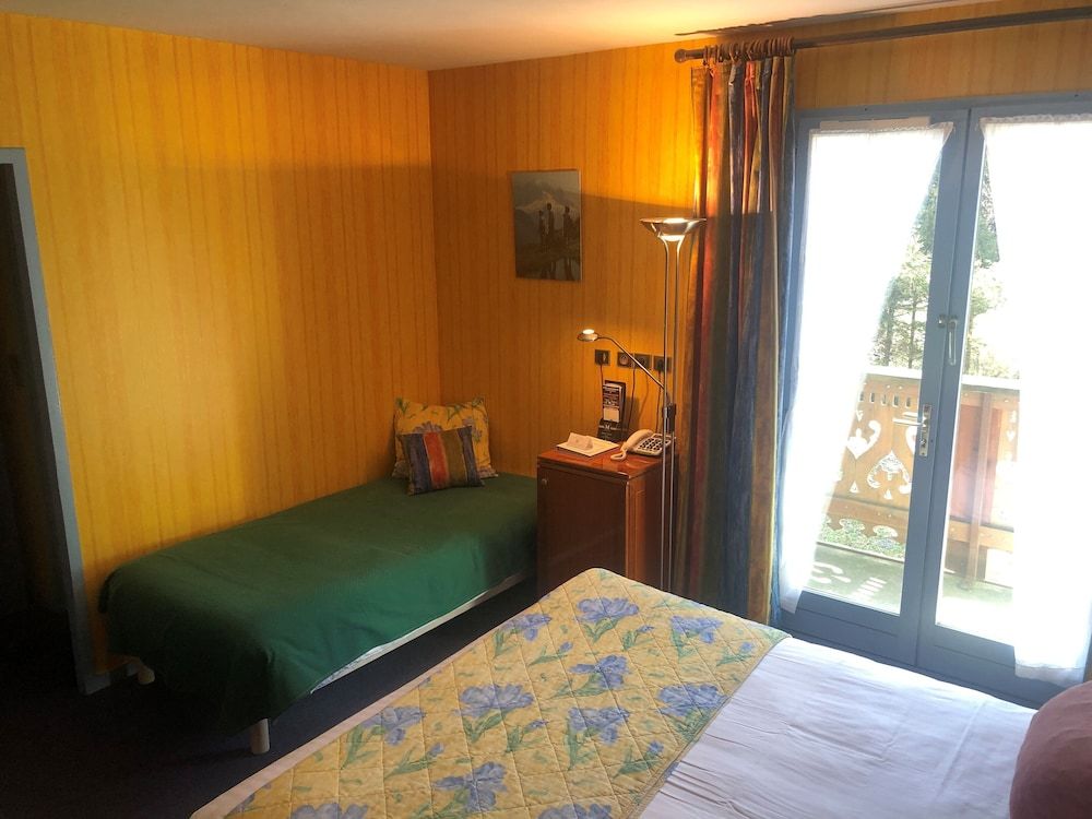Comfort Triple Room