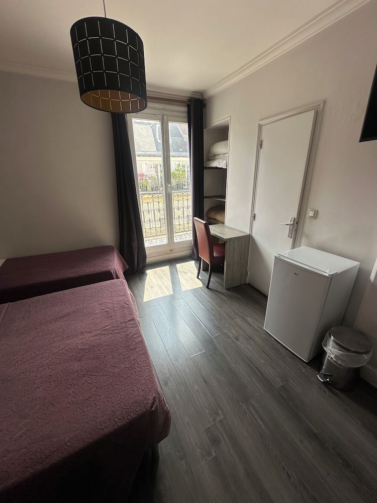 Grand Hôtel Magenta Triple Room 11