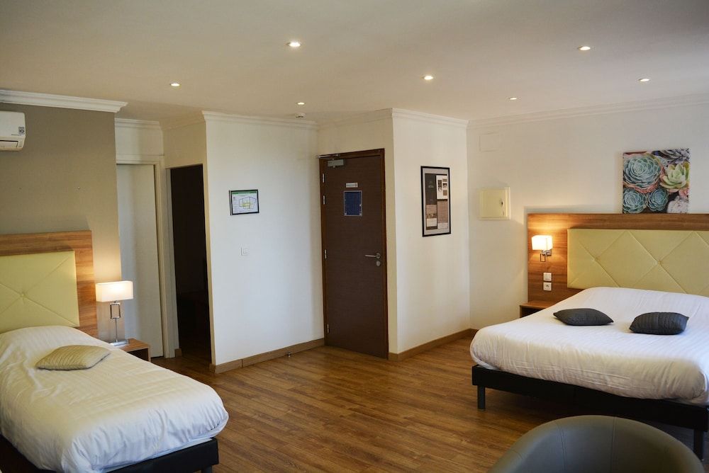 Le grand hôtel Molière Family Suite 6