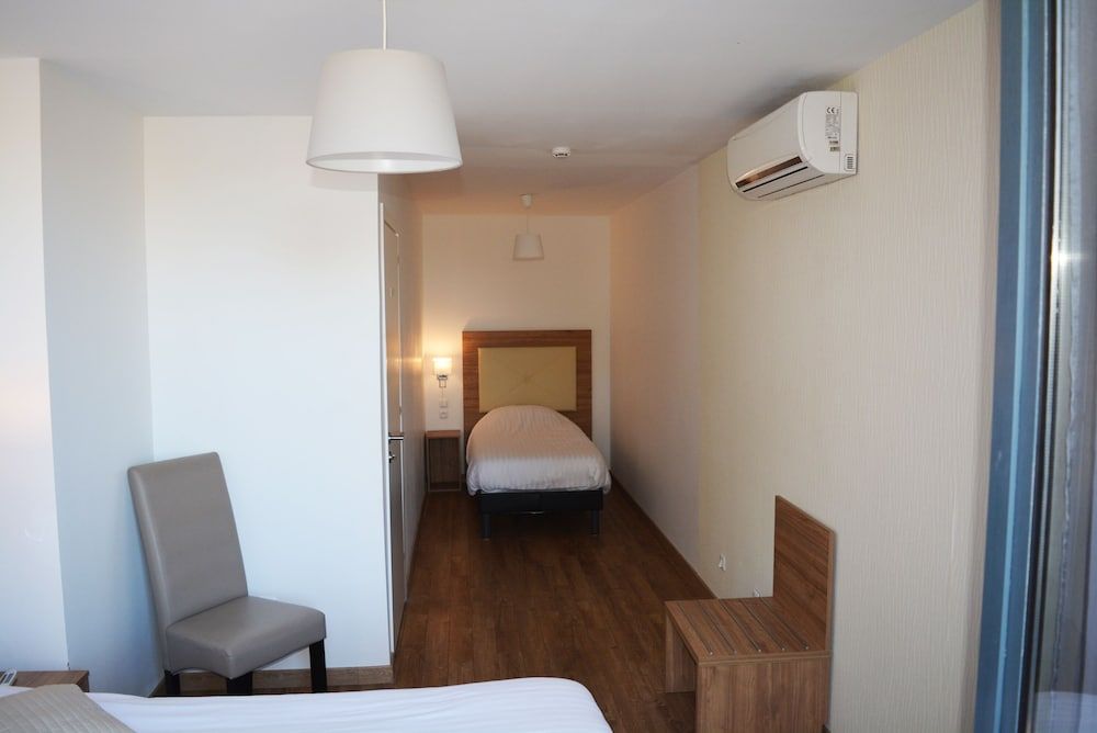 Le grand hôtel Molière Family Suite 3