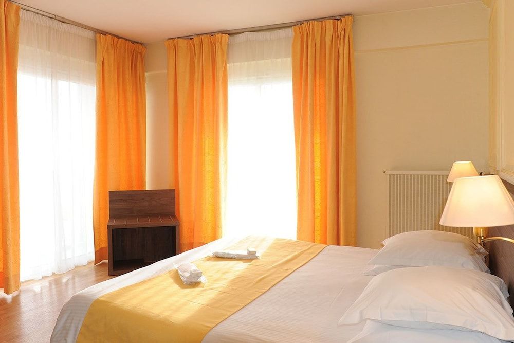 Superior Double Room (Fantastique)
