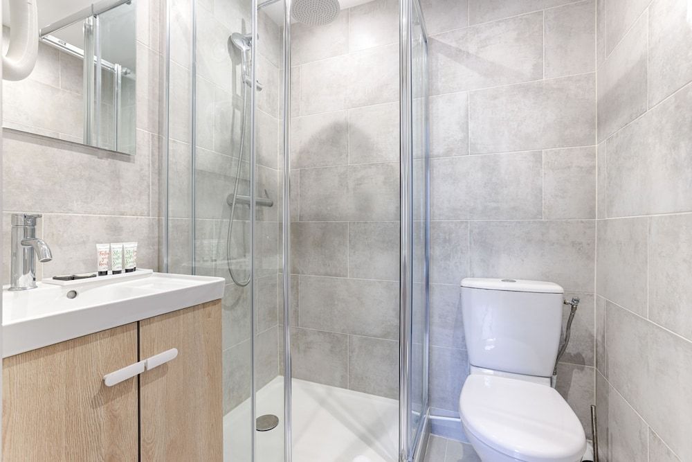 Hôtel Léman Opéra Twin Room, 2 Twin Beds 9