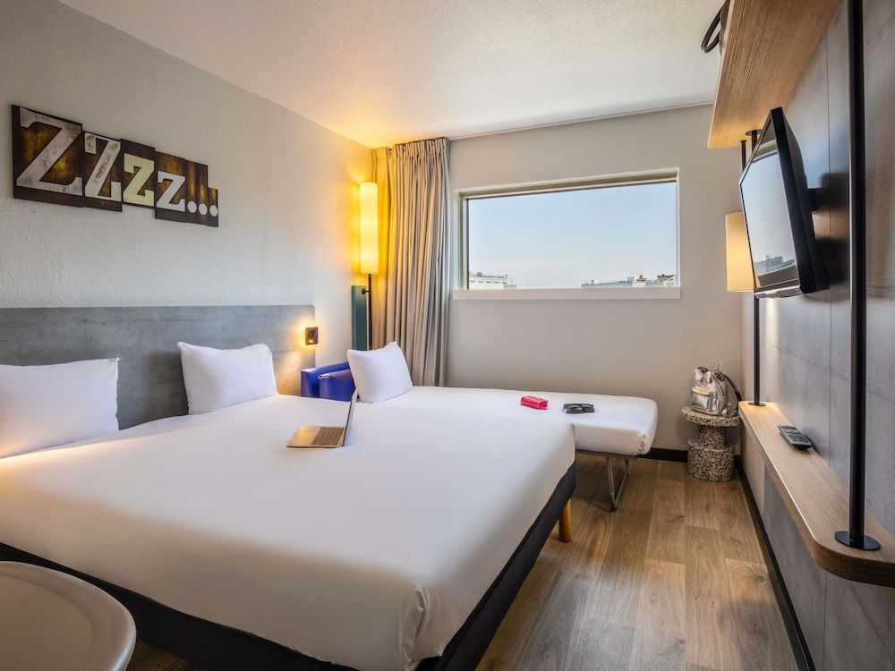 Deluxe Room, Multiple Beds