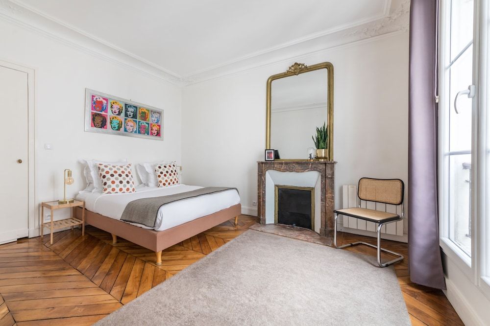 Résidence Bergère - Appartements Luxury Apartment, 2 Bedrooms