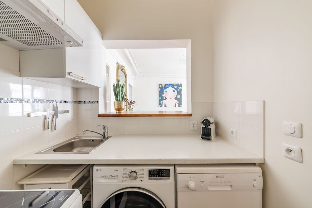 Résidence Bergère - Appartements Luxury Apartment, 2 Bedrooms 5