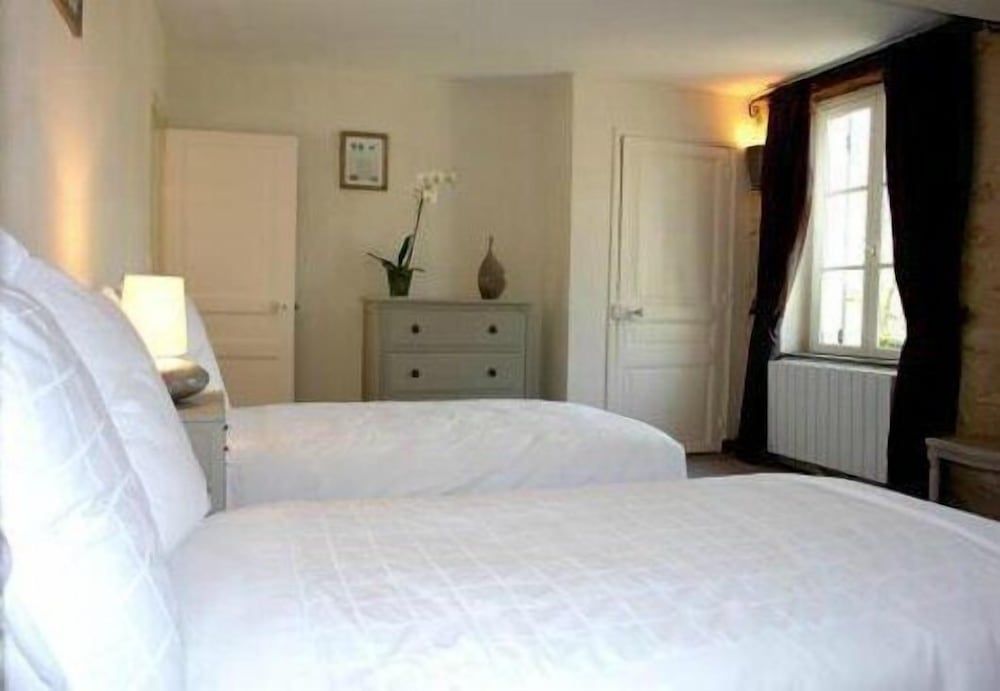 Hotel***Aunette Cottage Senlis Standard Room 3