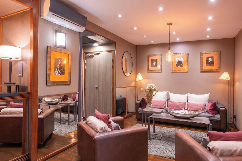 undefined Hôtel George Sand Opéra Paris 7