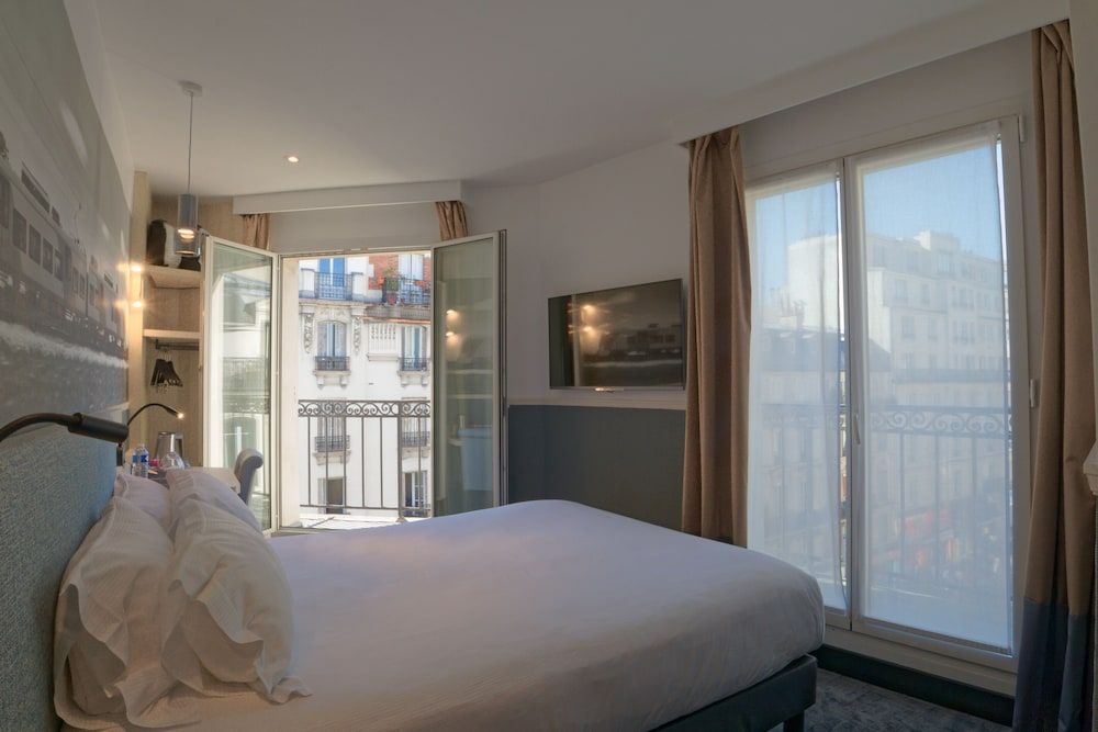 undefined Hotel Appia La Fayette