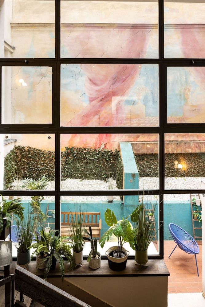 undefined Hôtel Victoria Paris 9