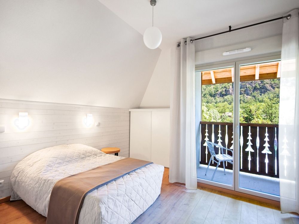 Apartment, 1 Bedroom (+ 1 cabin with 2 bunk beds) sleeps 6