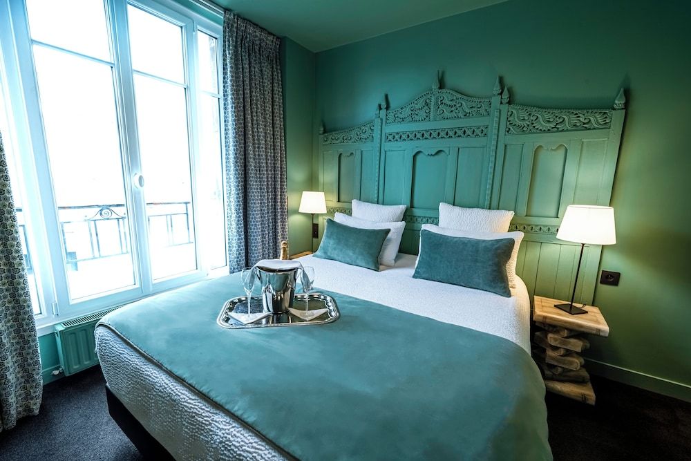 undefined Hôtel Villa Nicolo - Tour Eiffel 2