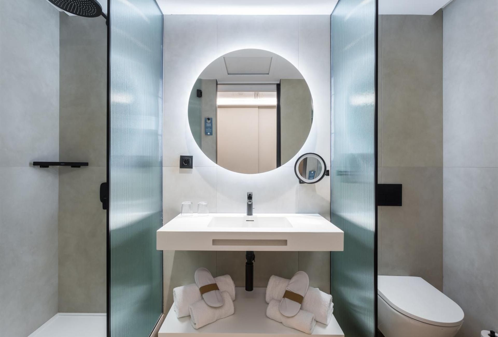 New Comfort Double or Twin Room