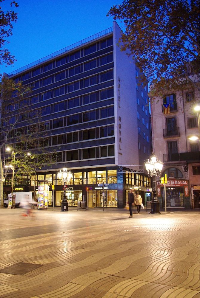 undefined Royal Ramblas 3