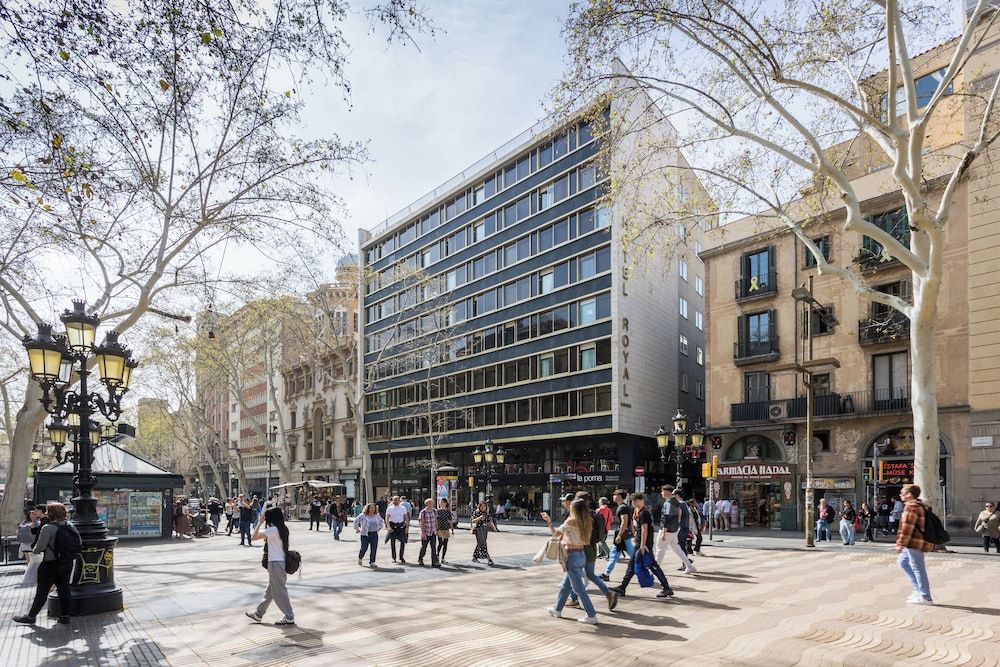undefined Royal Ramblas 8