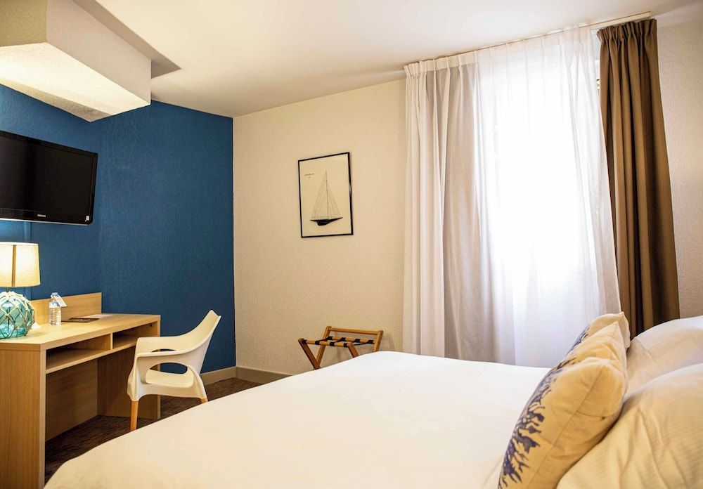 Hôtel Port Marine - Sète Comfort room on the ground floor 2