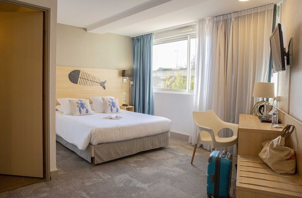 Hôtel Port Marine - Sète Comfort room on the ground floor
