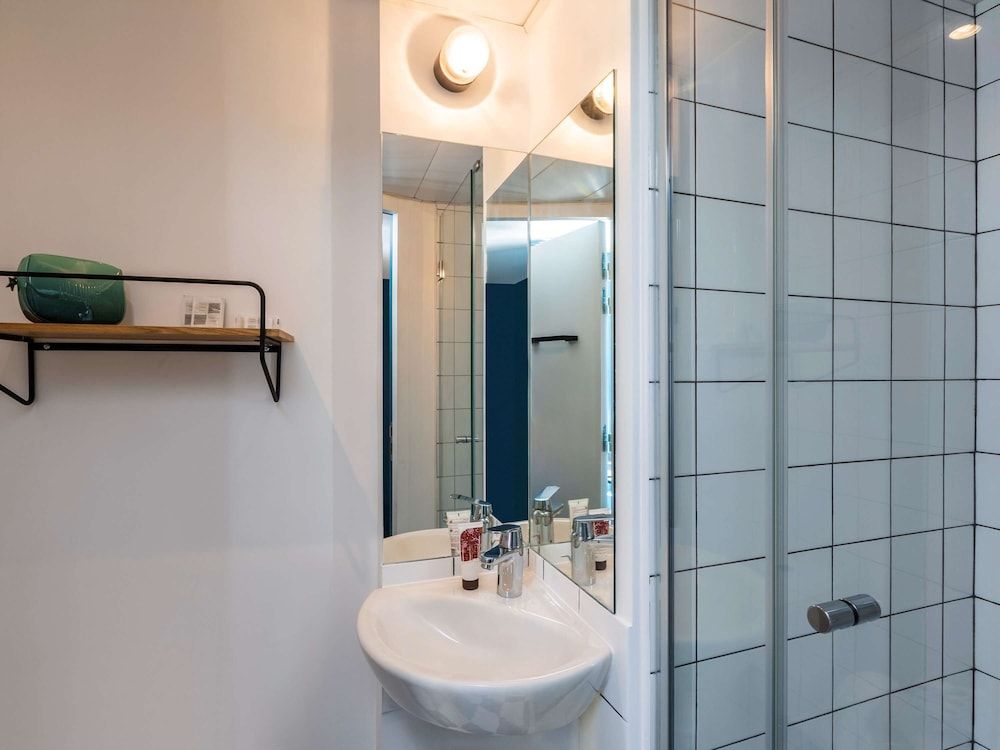Ibis Styles Paris Gare de l'Est Magenta Standard Double Room, 1 Double Bed 7
