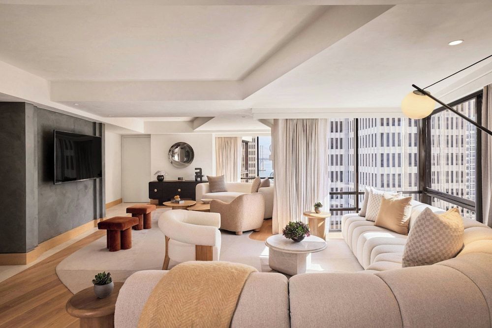 undefined The Jay, Autograph Collection