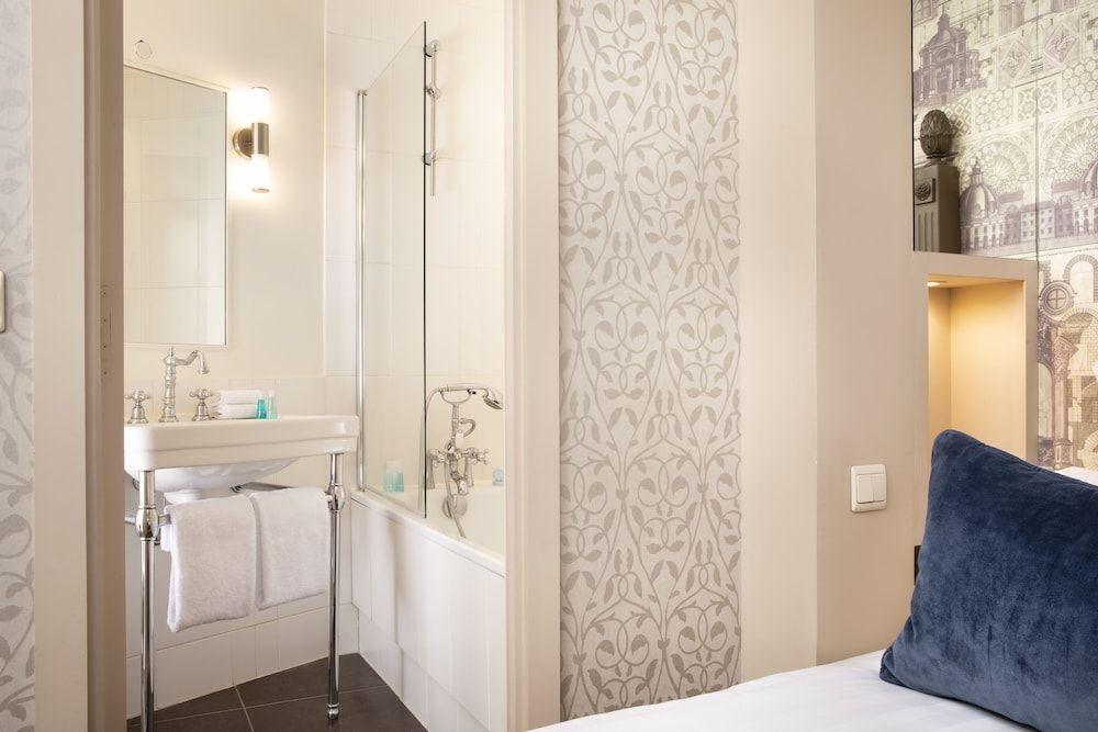 Hotel Arioso Classic Double Room 4