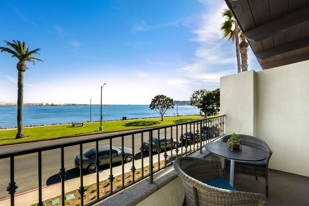 Bayview Junior Suite King
