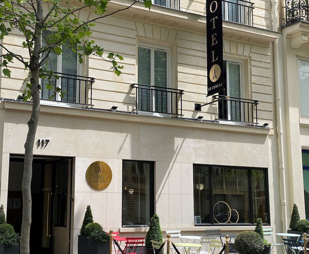 undefined Hotel Le Cercle Tour Eiffel 7
