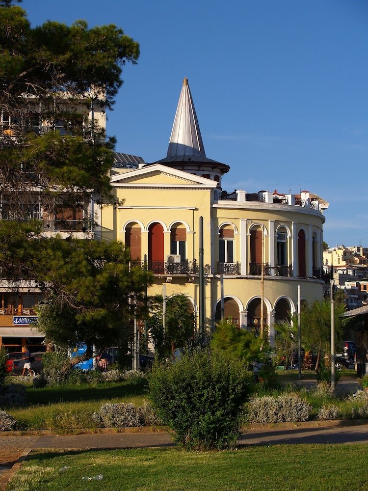 undefined Savoy Hotel 8