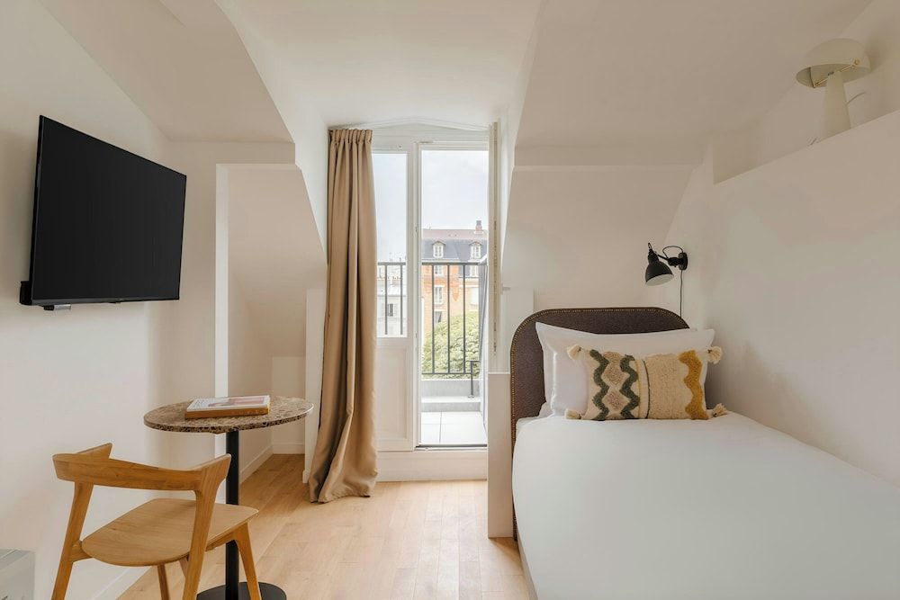 undefined Quintinie Hotel 15eme arrondissement, Sonder by Marriott Bonvoy