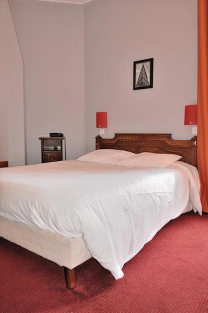 undefined Hôtel Verlaine 10