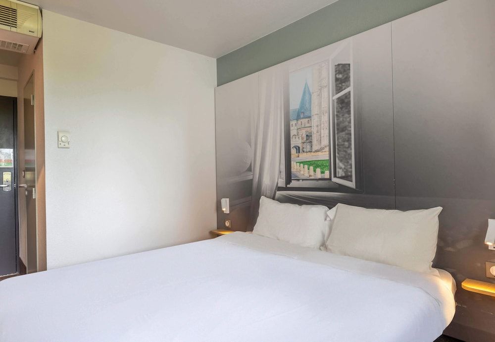 B&B HOTEL Beauvais Double Room 4
