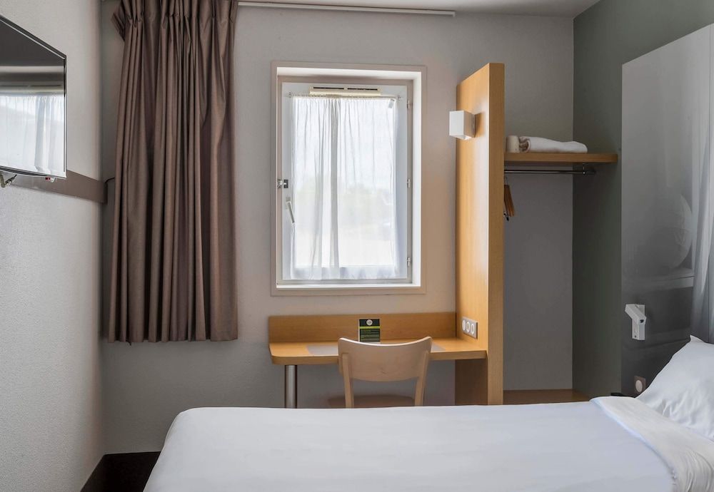 B&B HOTEL Troyes Saint-Parres-aux-Tertres Double Room, Non Smoking 2