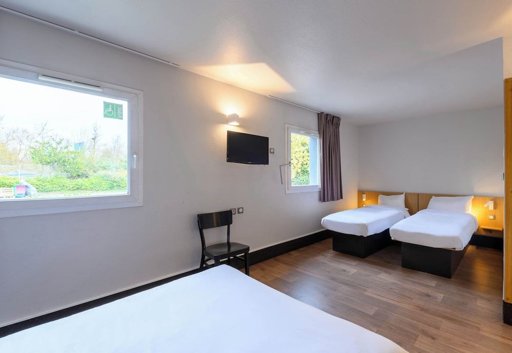 Quadruple Room, Accessible, Non Smoking