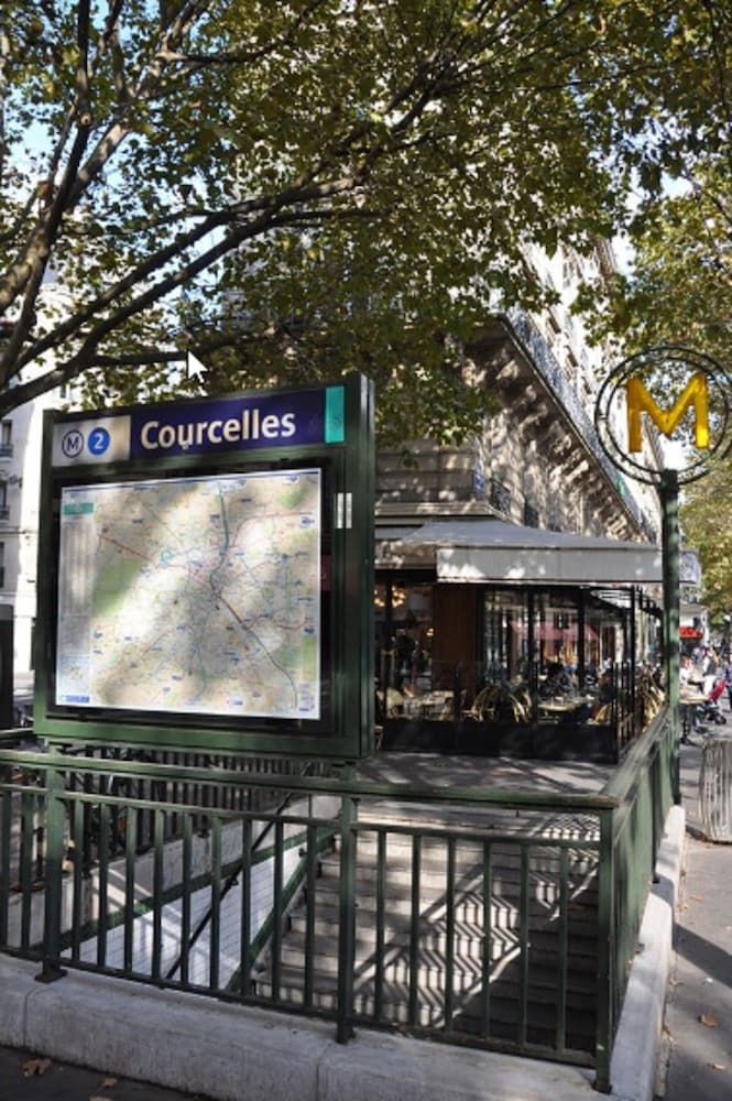 undefined Hôtel Noir 9