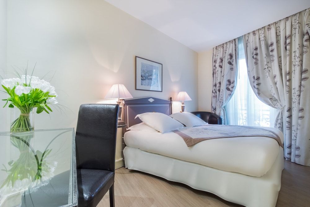 undefined Hotel Waldorf Montparnasse 9